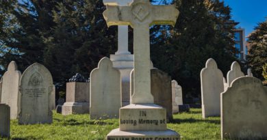 Meaningful Memorial Ideas for Loved Ones